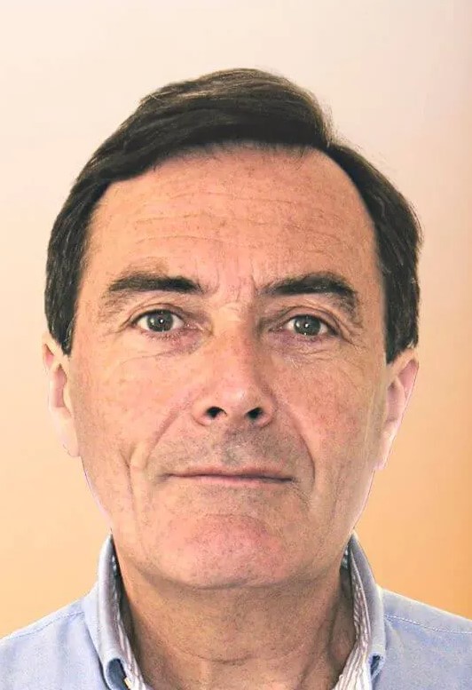 Dr. Gérard Toubel   